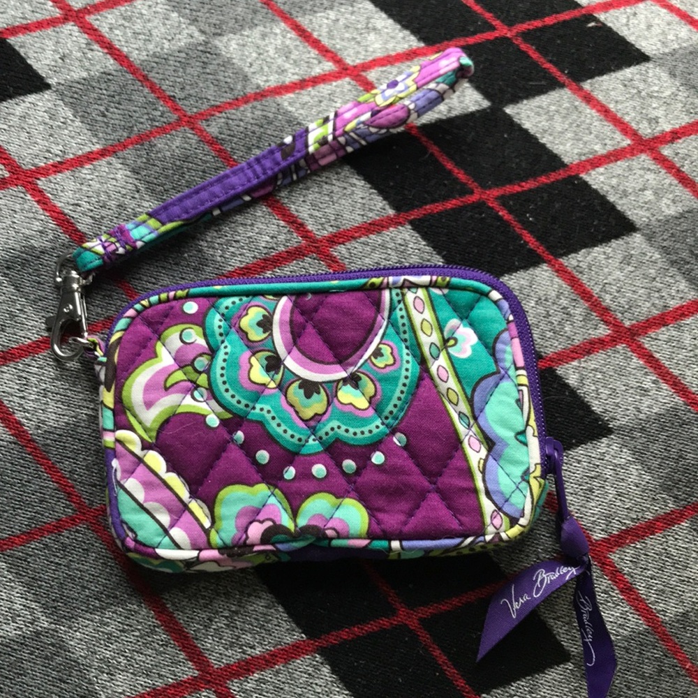 vera bradley wristlet